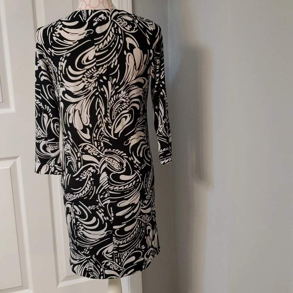 Chico's size XS black and white dress three quarter sleeves